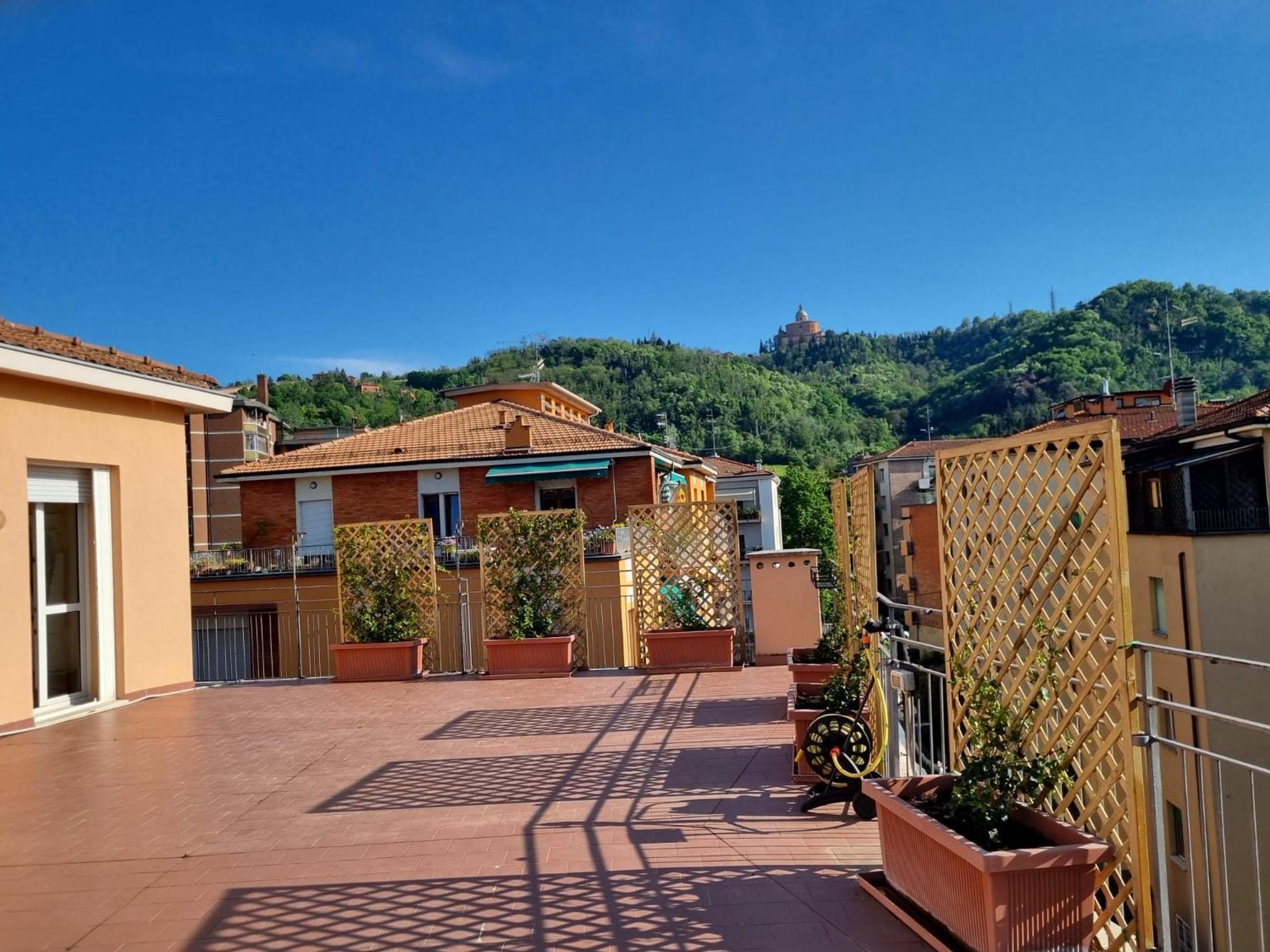Attico Vista San Luca Apartment Bologna Exterior photo