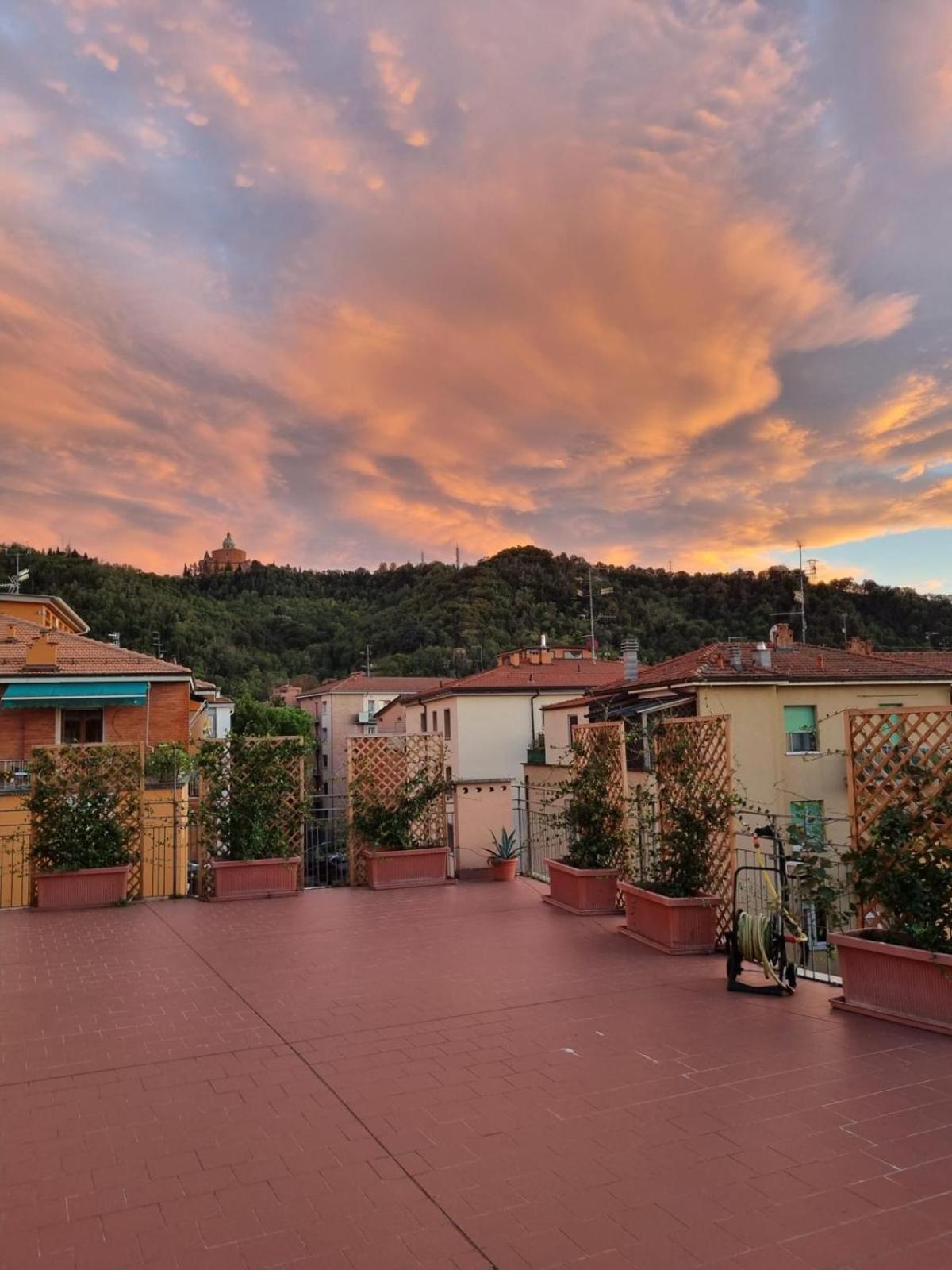 Attico Vista San Luca Apartment Bologna Exterior photo
